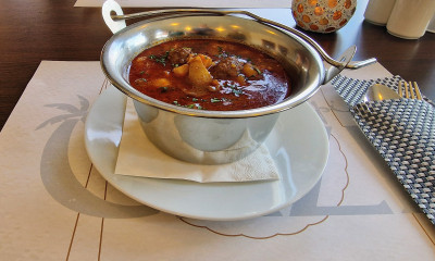 Alföldi marhagulyás